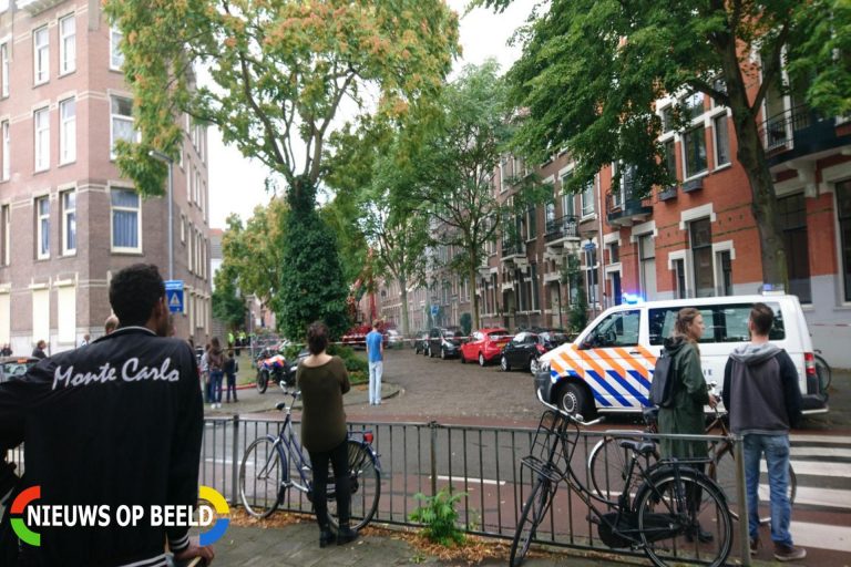Persoon met schotwond aangetroffen bij woningbrand Hooidrift Rotterdam