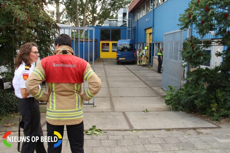 Brand ontstaan bij Van Wijk Uitvaartkisten Poolvosweg Capelle aan den IJssel