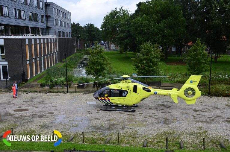 Traumahelikopter trekt bekijks bij inzet De la Reylaan Gouda