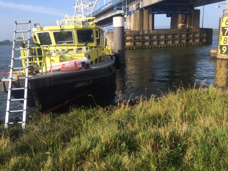 Stoffelijk overschot geborgen bij Merwedebrug