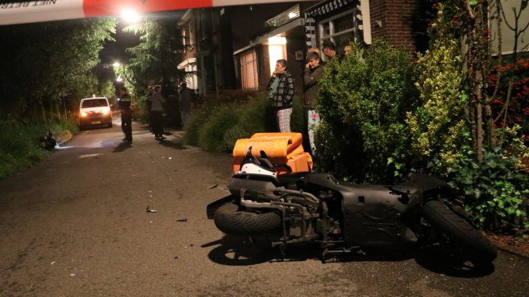 Gewonde na ongeval tussen scooters Voorwillenseweg Gouda