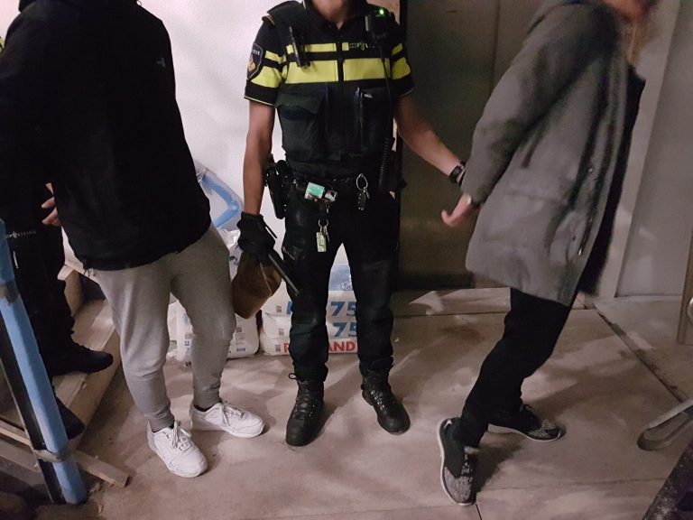 Twee aanhoudingen na inbraak heterdaad Hoofdweg Rotterdam
