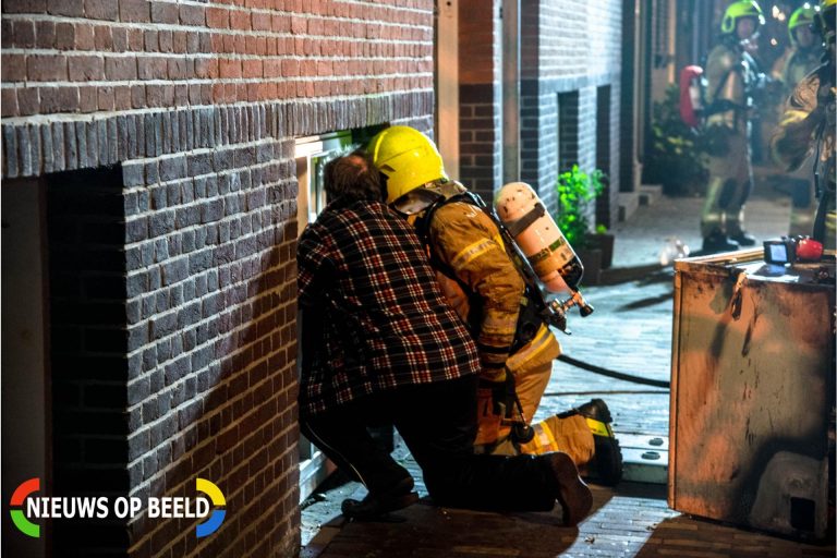 Koelkast veroorzaakt brand in keuken woning Zuidhoek Rotterdam