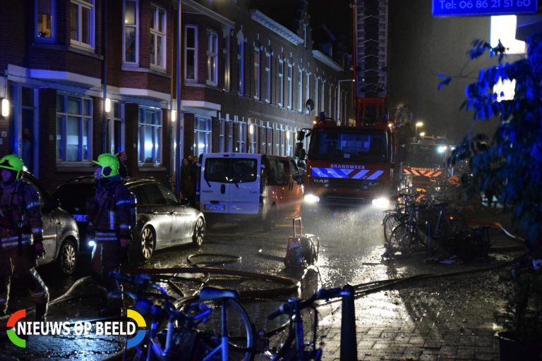 Uitslaande brand op 3e etage van apartementencomplex Wolphaertstraat Rotterdam
