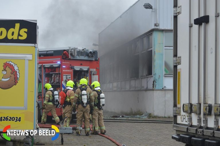 Twee mannen aangehouden na grote brand met ontploffing Vlaardingweg Rotterdam