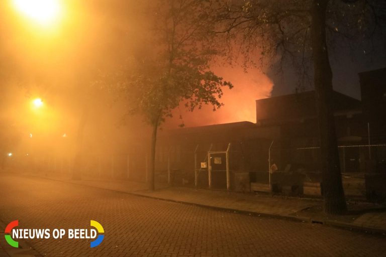 Uitslaande brand in leegstaand pand Soesterweg Amersfoort