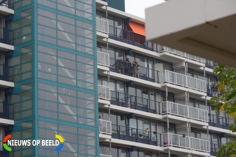 Brand uitgebroken 7e etage van flat Hendrick Staetsweg Rotterdam