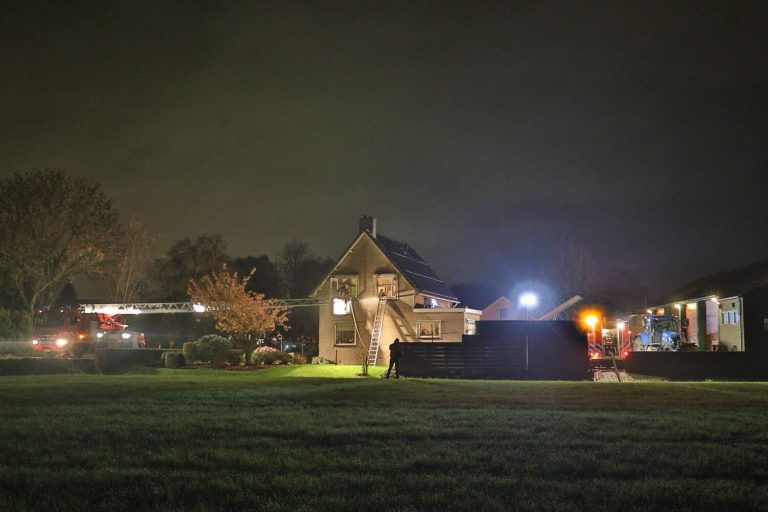 Brand in woning door open haard Korte Waarder Nieuwerbrug
