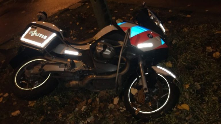 Motoragent vol aanreden tijdens achtervolging in Den Bosch