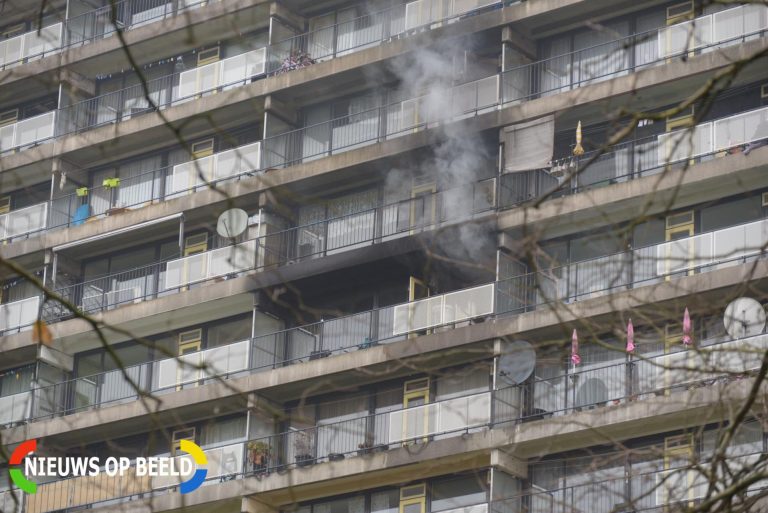 Uitslaande brand in flatwoning Schermerhoek Capelle aan den IJssel