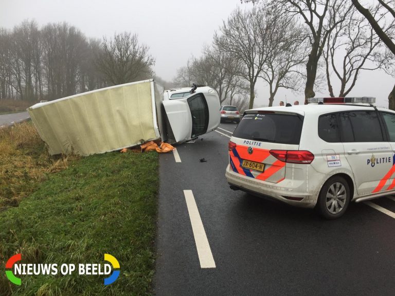 Ravage na ongeval met auto en bestelbus Schoonhovenseweg N207 Stolwijk