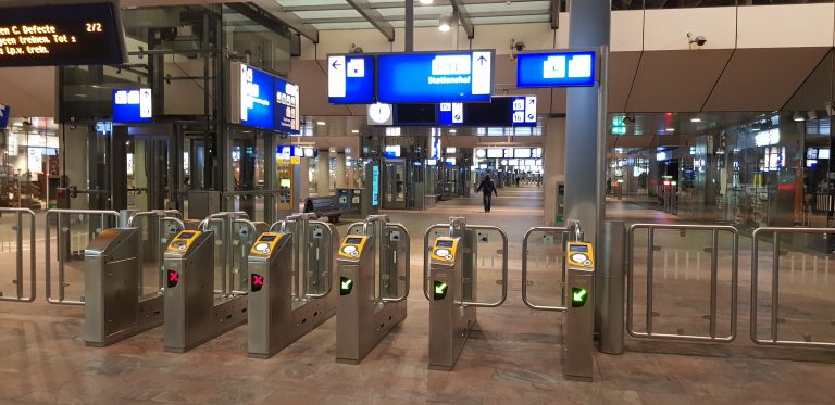 Ruim uur vertraging op Hogesnelheidslijn (HSL) tussen Rotterdam en Breda door harde wind