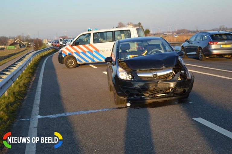 Kettingbotsing door laagstaande zon Kanaalweg Westzijde Hellevoetsluis