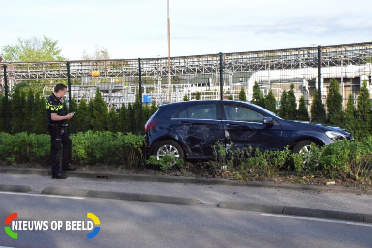 Persoon gewond na aanrijding tussen bestelauto en auto Rotterdamseweg Gouda