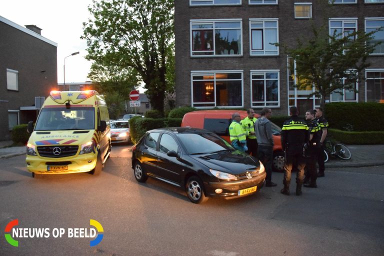 Fietser gewond na aanrijding met auto Vermeerstraat Zoetermeer
