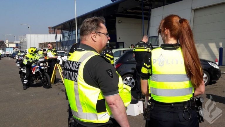 Grote controle Scheveningse haven bestrijdt ondermijning