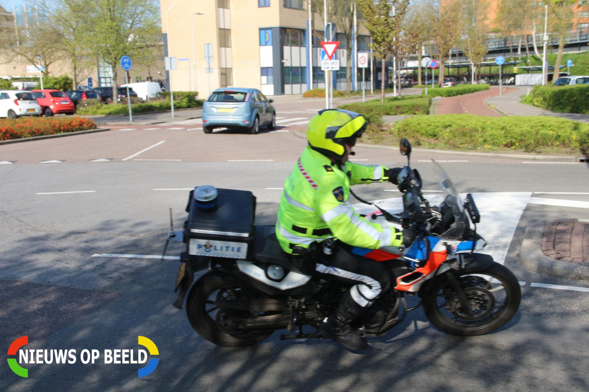 politie-motor-agent-stock-jeroen