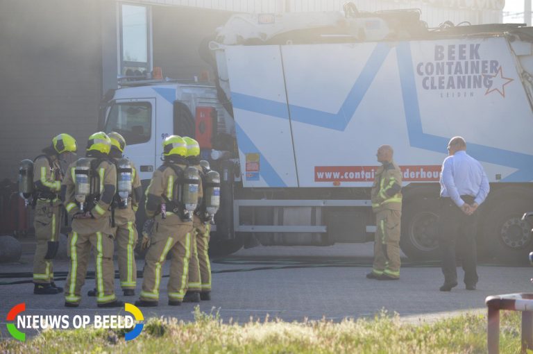 Brandweer blust brandje in bedrijf Edelgasstraat Zoetermeer