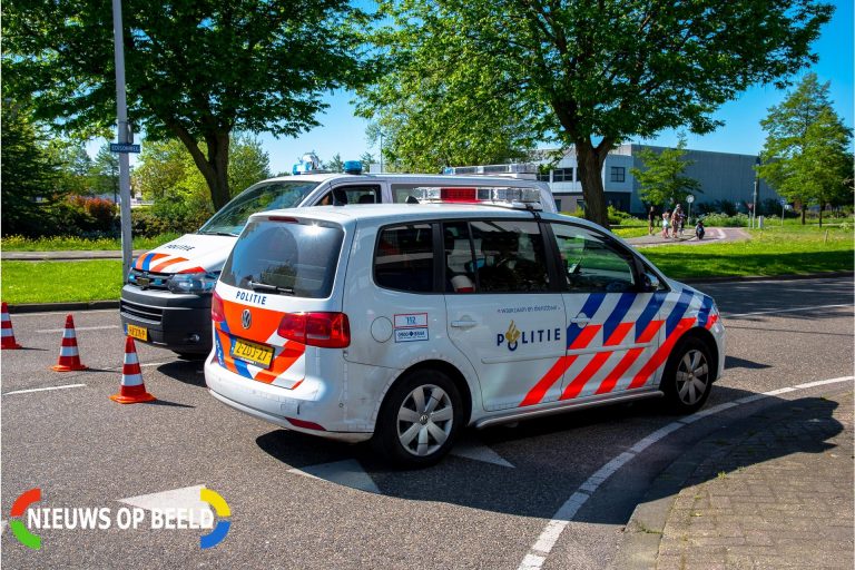 Veel schade na flinke aanrijding tussen auto en vuilniswagen Edisonweg Spijkenisse