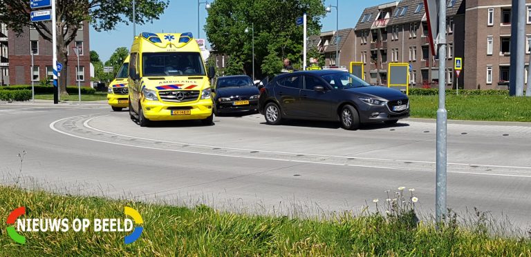 Persoon gewond bij kop-staartbotsing Elisabeth van Barstraat Sittard