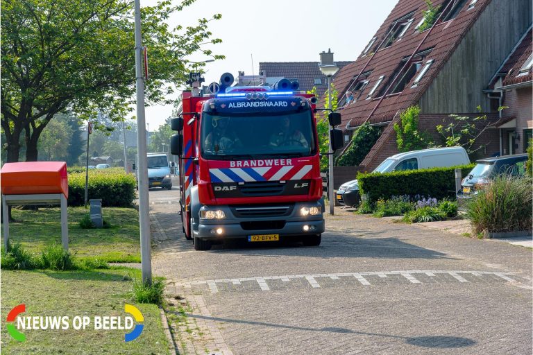 Brandweer doet onderzoek in woning na afgaan van koolmonoxidemelder Nachtwaker Rhoon