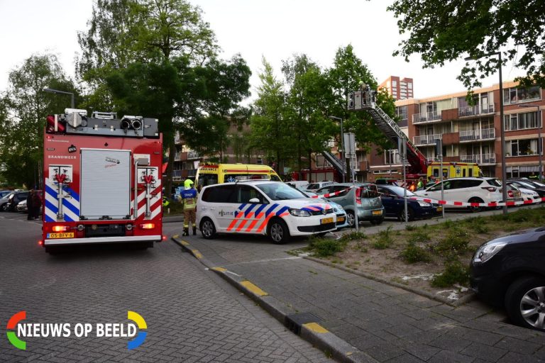 Gewonden bij grote brand in woning Grienderwaard Rotterdam