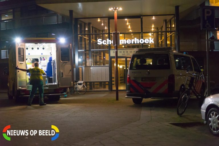 Lichtgewonde na steekpartij in flatwoning Schermerhoek Capelle aan den IJssel