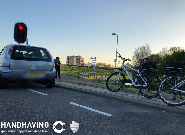 “Verkeershufter” beboet voor onnodig geluid maken tijdens stilte dodenherdenking Capelle aan den IJssel