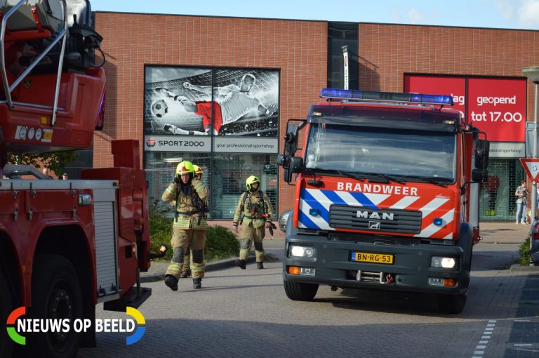 Technisch mankement bij verzorgingstehuis zorgt voor inzet brandweer Vliedbergstraat Hellevoetsluis