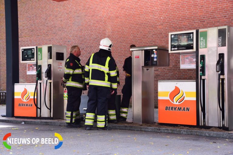 Lekkage benzine bij tankstation Trommel Hoogvliet