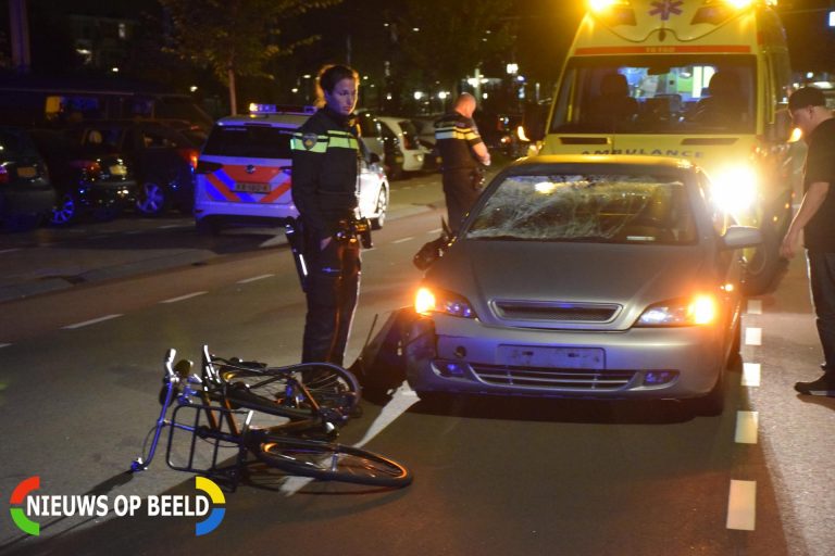 Fietser gewond na aanrijding met auto Nieuwstraat Bodegraven