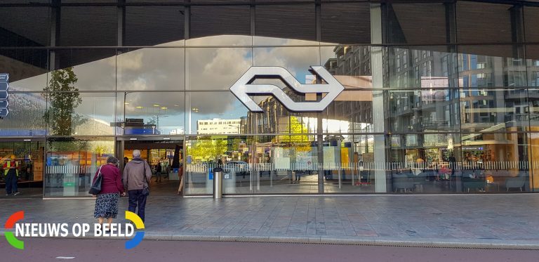 Treinverkeer bij Rotterdam Centraal stilgelegd in verband met brand