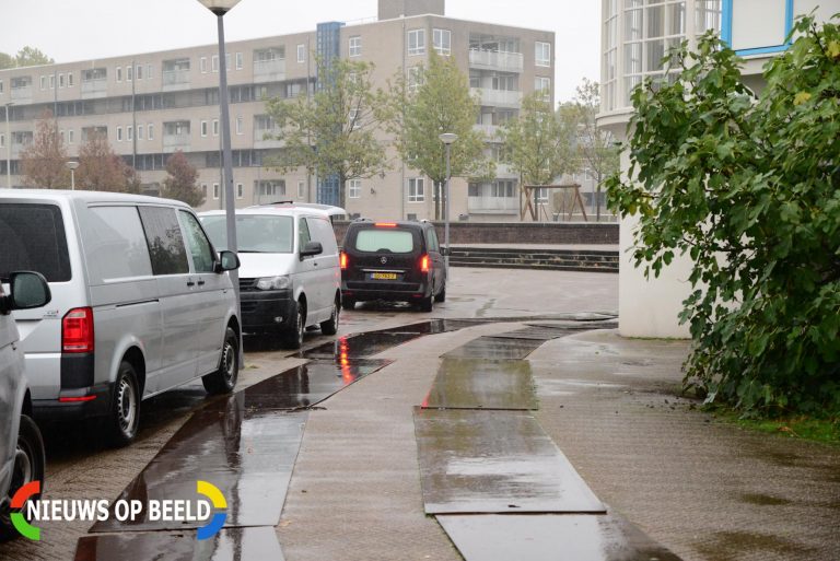 Politie doet onderzoek na vondst dode in woning Watertorenweg Rotterdam