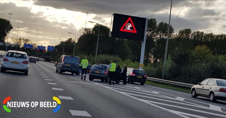 File na ongeval op de snelweg Rijksweg A20 Rotterdam