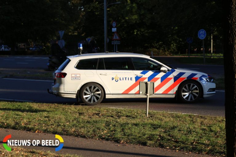 Gewonde nadat auto over de kop slaat Urmonderbaan N294 Einighausen