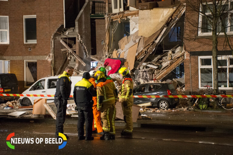 “Gasexplosie Jan van der Heijdenstraat kwam door scheur in hoofdgasleiding”