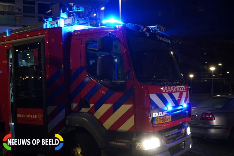 Flinke schade door brand in schoorsteen Offenbachlaan Rotterdam