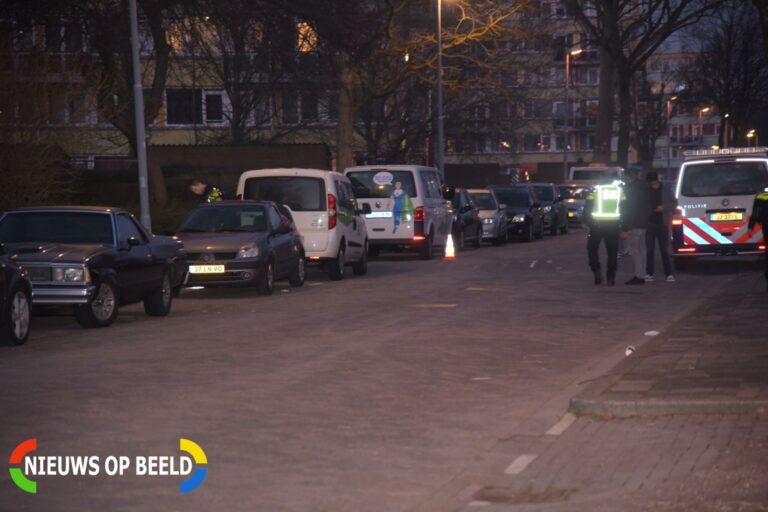 Politie onderzoekt schietpartij Toscalaan Hoogvliet Rotterdam