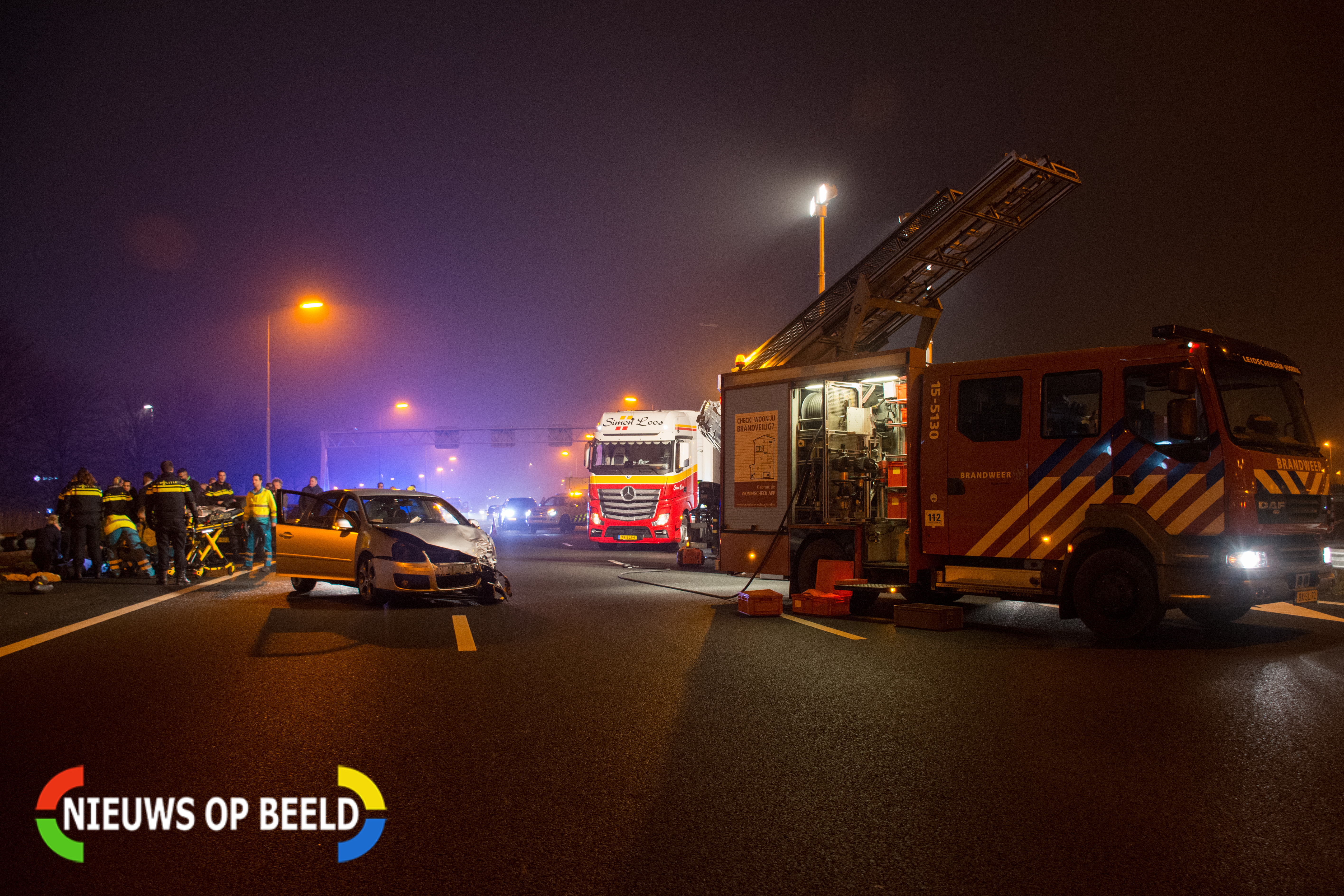 DSC_8030 Grote ravage op de snelweg na het ongeval