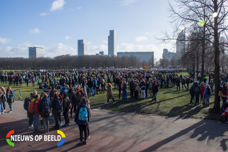 Ongekend hoge opkomst Klimaatmars Den Haag
