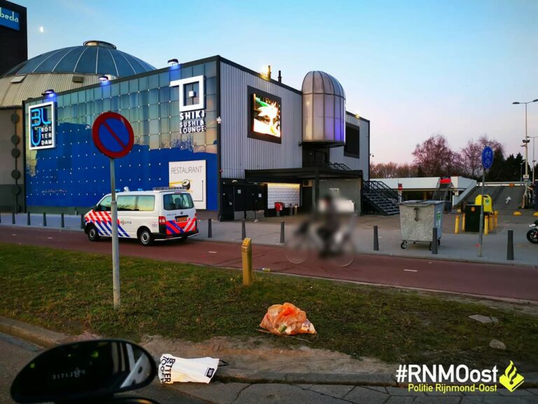 Politie onderzoekt melding schietpartij nabij Club Blu Prins Alexanderlaan Rotterdam