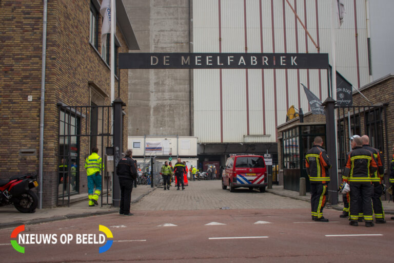 Zwaargewonde door ingestorte muur in De Meelfabriek Leiden (video)