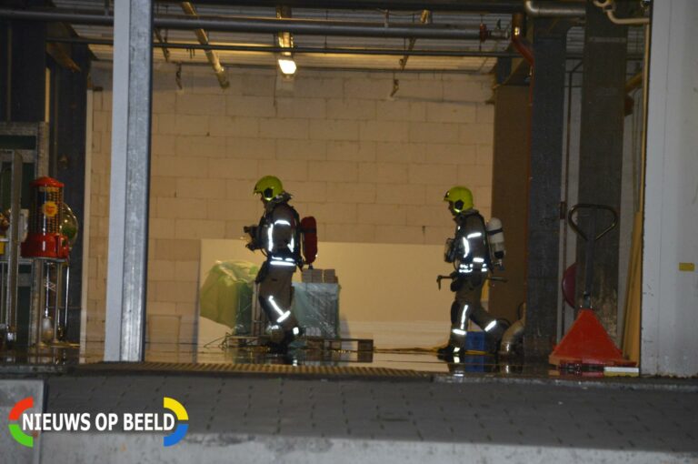 Lekkage Sprinkler installatie zorgt voor wateroverlast Vlaardingweg Rotterdam