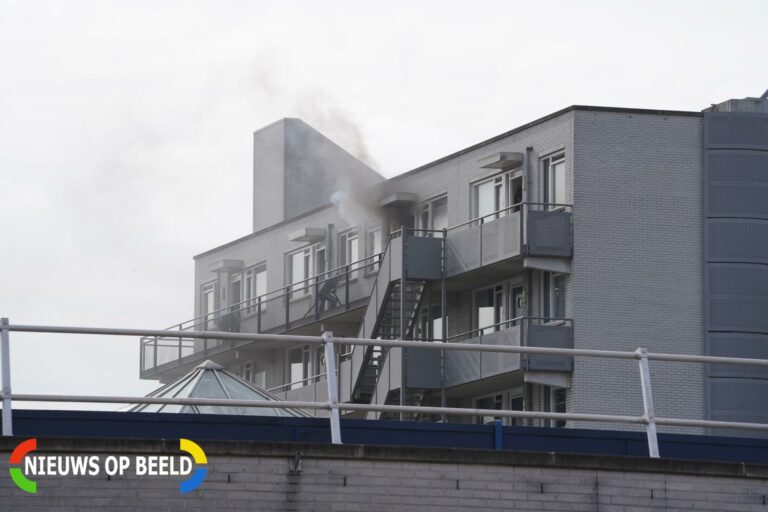 Flinke schade in woning na brand Stadsplein Capelle aan den IJssel