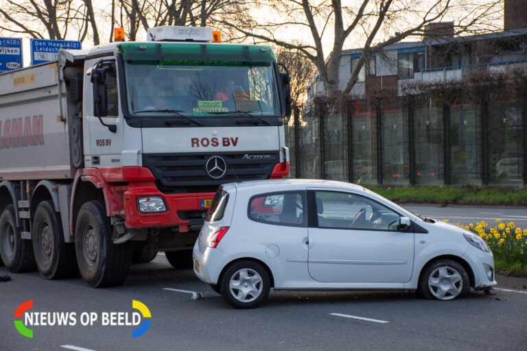Gewonde na ongeluk met auto en vrachtwagen