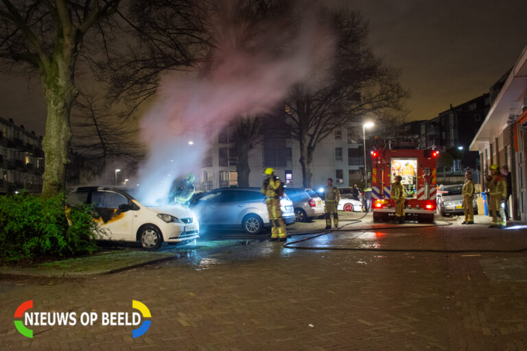 Pyromaan slaat weer toe met nieuwe autobrand in Voorburg