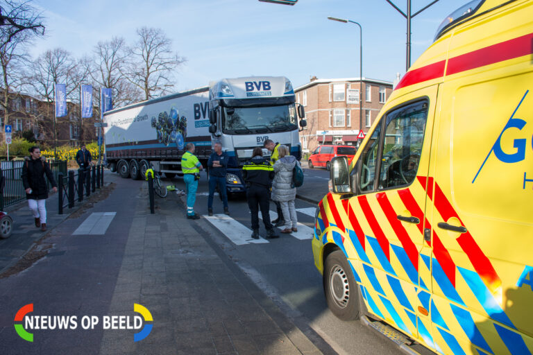 Fietsster heeft engeltje op schouder