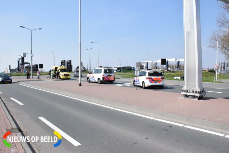 Fietser gewond na aanrijding met auto Kompas Gouda