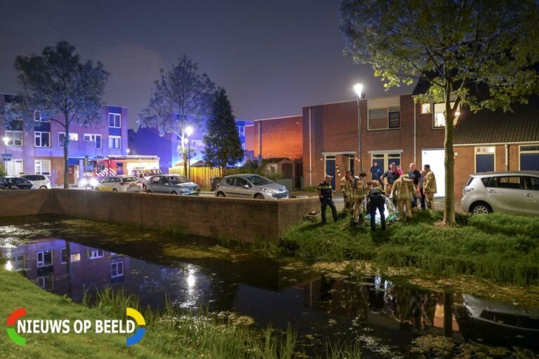 Weggelopen patiënt IJsseland Ziekenhuis valt in sloot Kieldreef Rotterdam