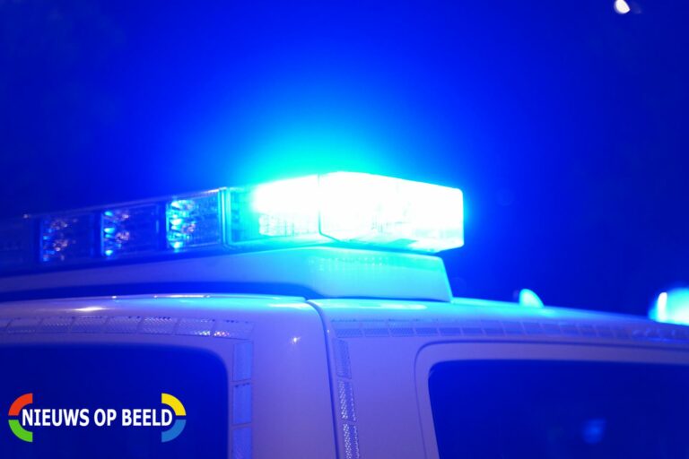 Zwaargewonde na uitslaande brand in woning Jupiterhof Oude-Tonge